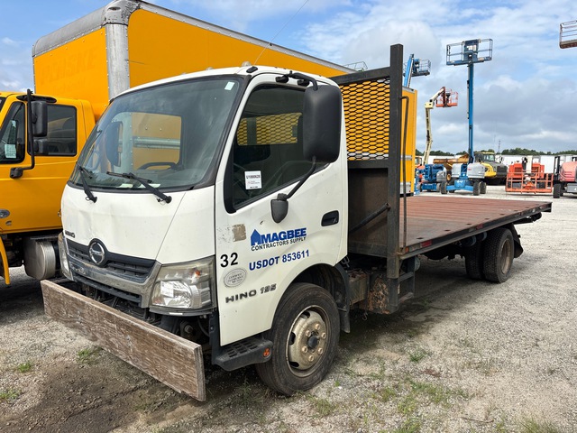 2016 Hino 195 4x2 Flatbed Dump Truck (Inoperable)