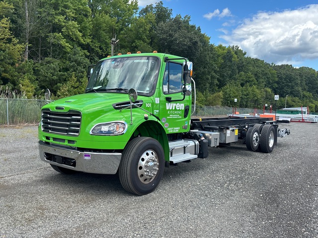 2026 Freightliner M2 106 6x2 Swap Body Van Truck