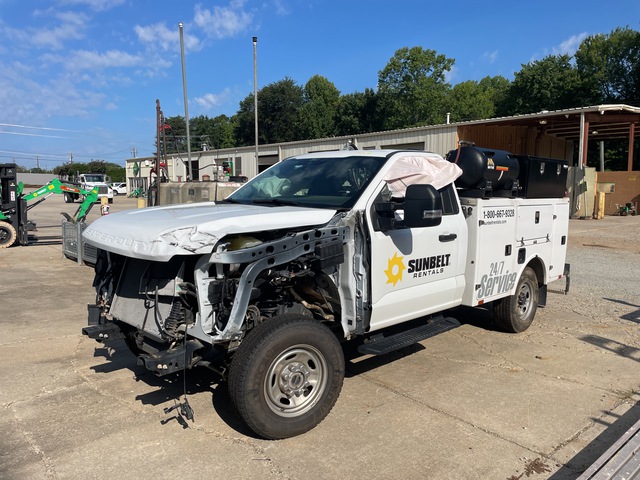 2024 Ford F-250 XL 4x4 Utility Truck (Inoperable)