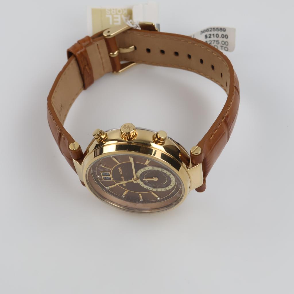 Michael Kors Sawyer Watch Case  Government Surplus Auction - Photo #3
