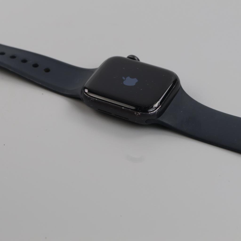 Apple Watch Series SE Sold For Parts Case  Government Surplus Auction - Photo #3