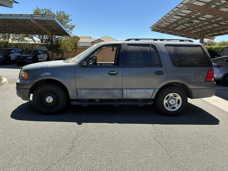 2005 Ford Expedition (Murrieta, CA 92562) Ford Expedition Government Surplus Auction - Photo #5