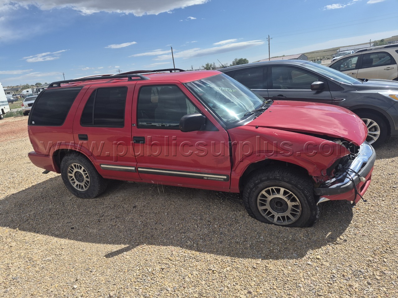 Red 2000 Chevy Blazer