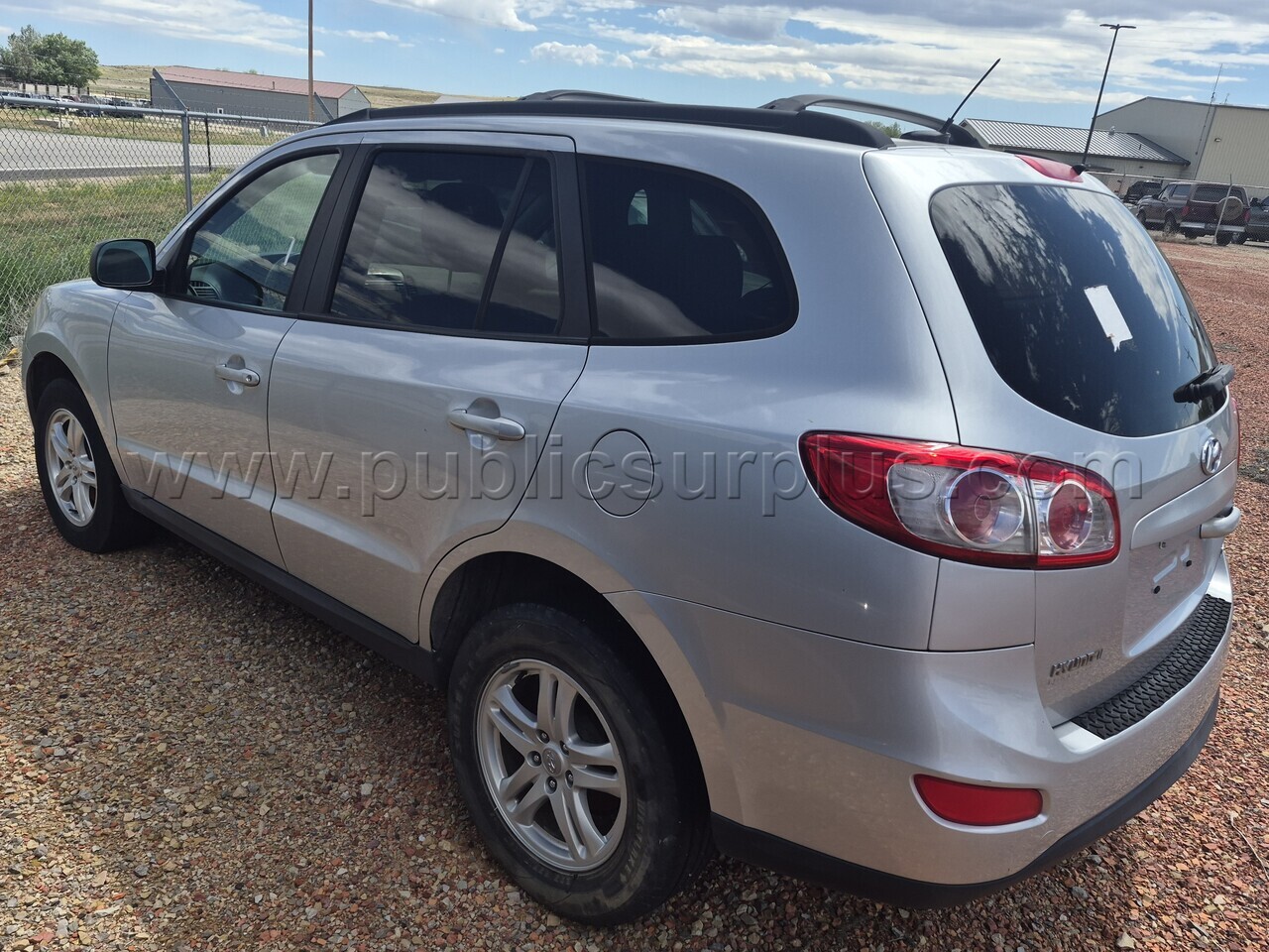 Silver 2011 Hyundai Santa Fe   Government Surplus Auction - Photo #3