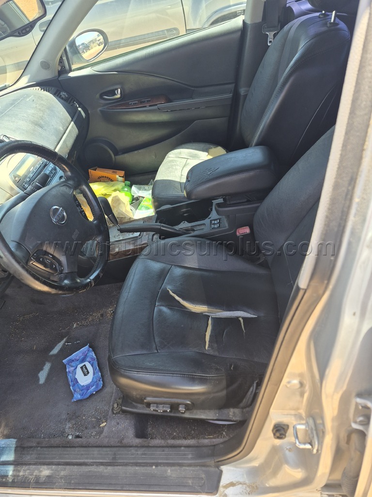 Silver 2004 Nissan Altima Nissan  Government Surplus Auction - Photo #5
