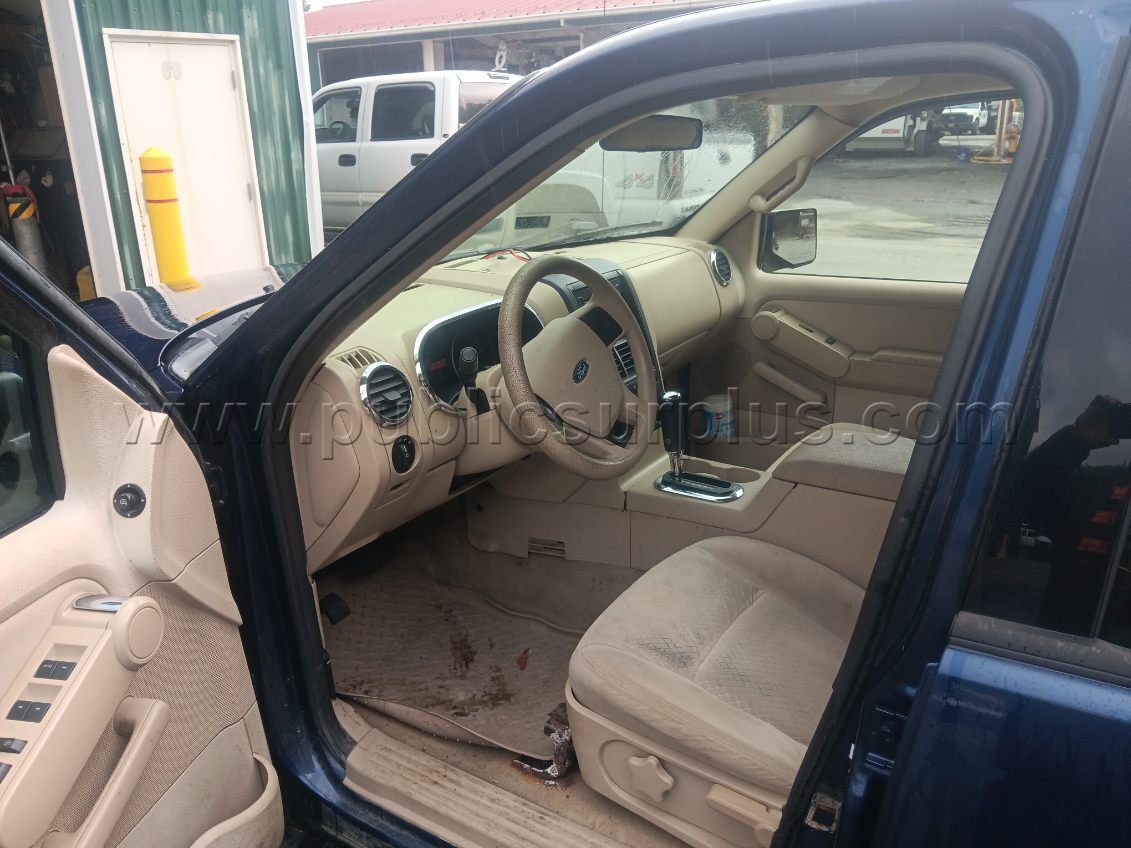 2006 Ford Explorer Ford Explorer Government Surplus Auction - Photo #5