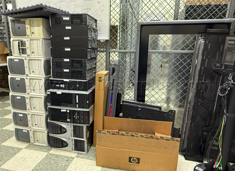Desktops, Monitors, printers, misc   Government Surplus Auction - Photo #3