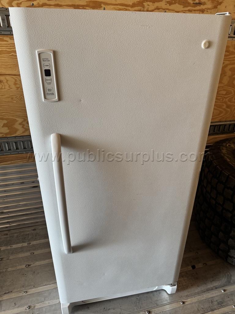 (1) GE Upright Freezer   Government Surplus Auction - Photo #3