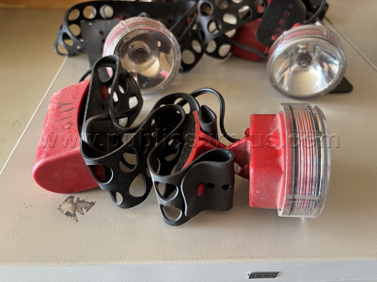 (1) Lot - (10) Headlamps   Government Surplus Auction - Photo #2
