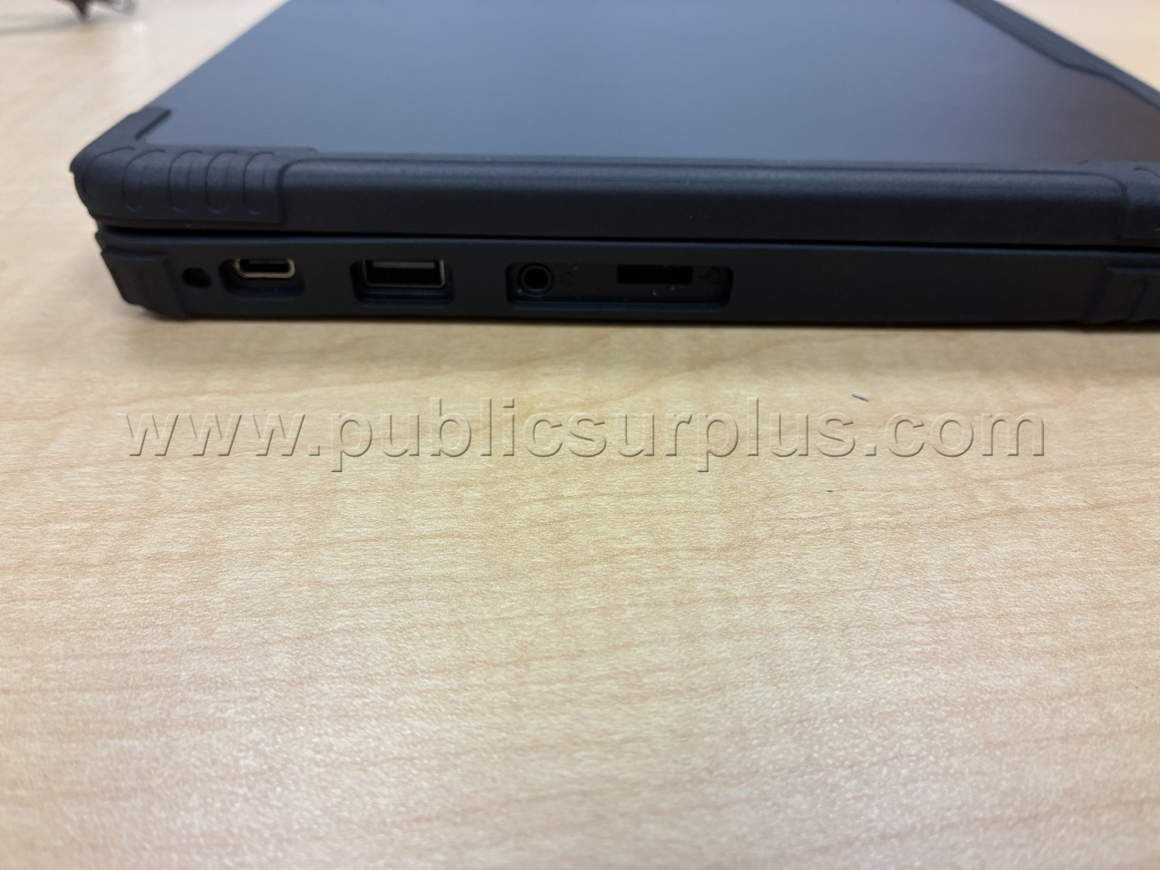 Lenovo 100e Chromebook - Manufactured in 2021 - Excellent condition (#8) Lenovo 100e Government Surplus Auction - Photo #6