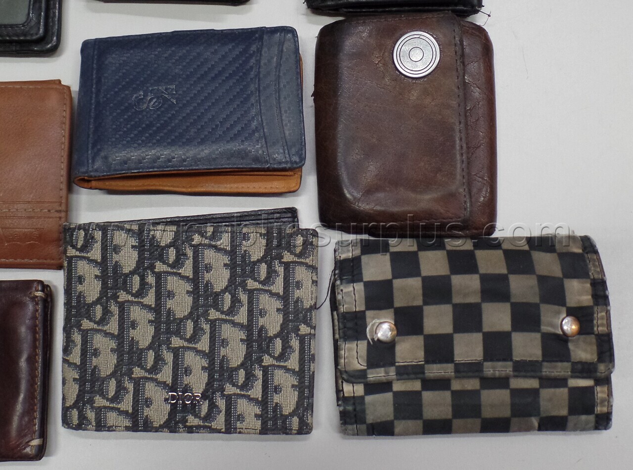17 WALLETS **JAIL 5-26-26**   Government Surplus Auction - Photo #4