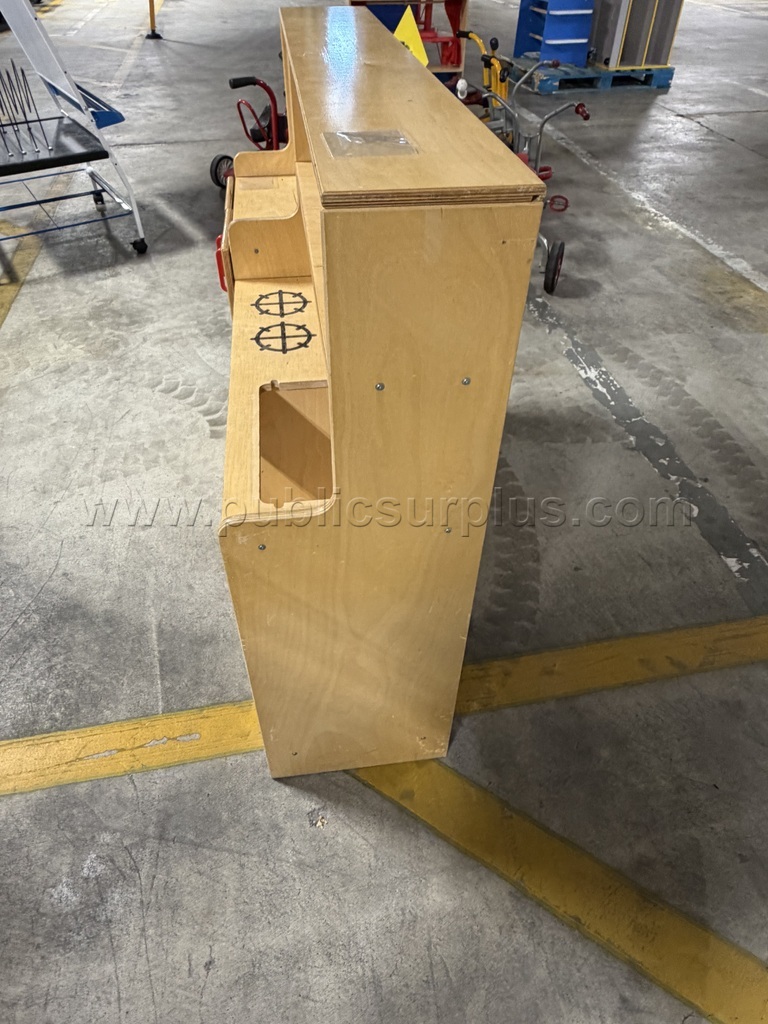 Play Kitchen   Government Surplus Auction - Photo #6