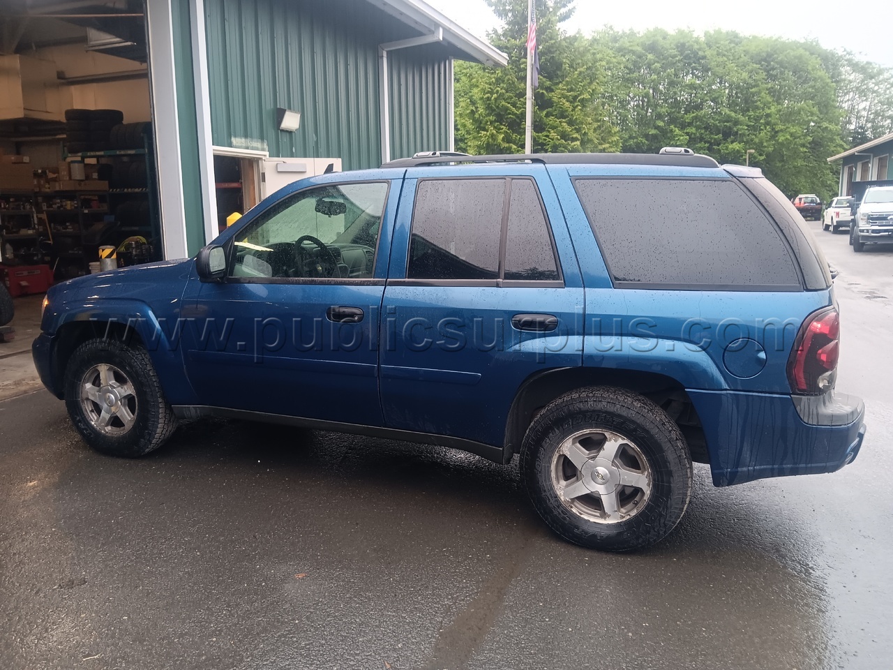 2005 Chevy Trailblazer Chevrolet  Government Surplus Auction - Photo #3