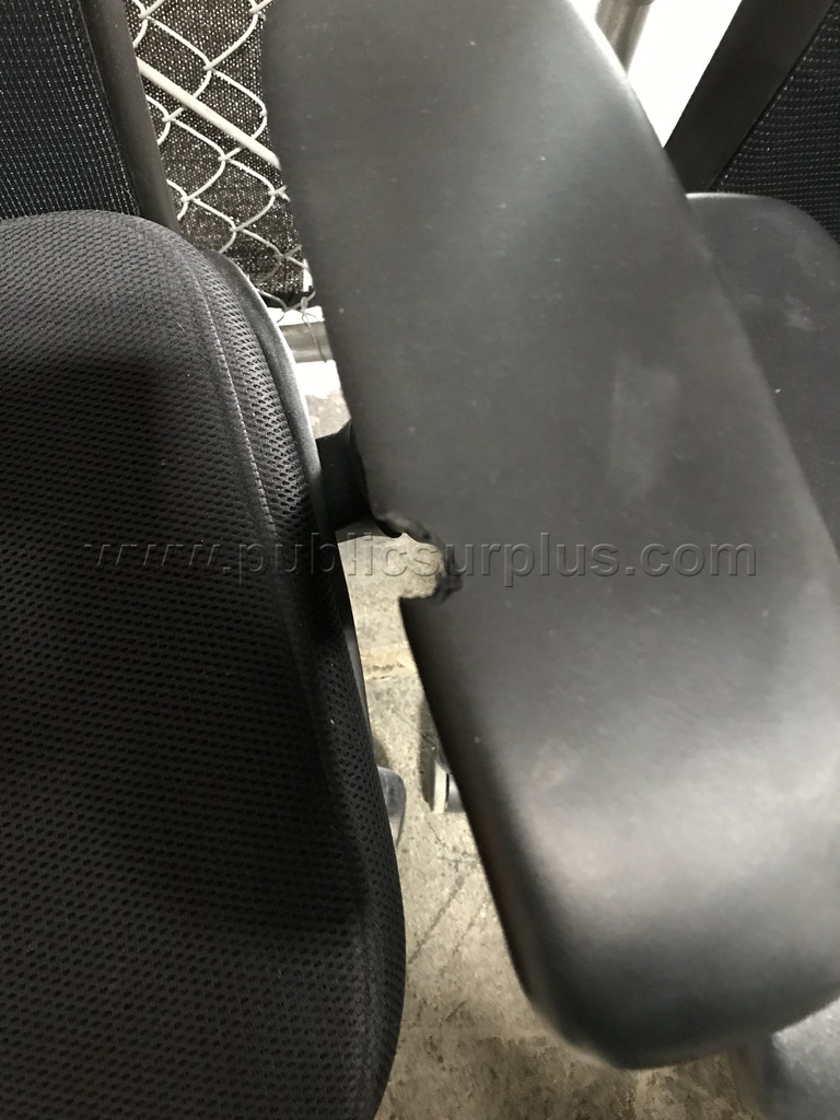 5 Black Office Desk Chairs   Government Surplus Auction - Photo #3