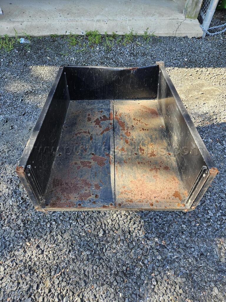 Utility Cart, AGRI-FAB Tow-Behind   Government Surplus Auction - Photo #3