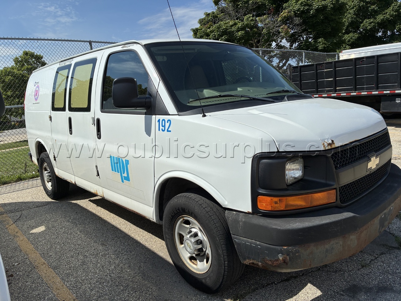 2011 Chevrolet Express Van Chevrolet Express Government Surplus Auction - Photo #2