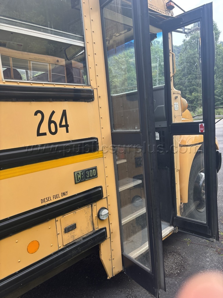 2007 IC Bus 264 IC Bus 264 Government Surplus Auction - Photo #6