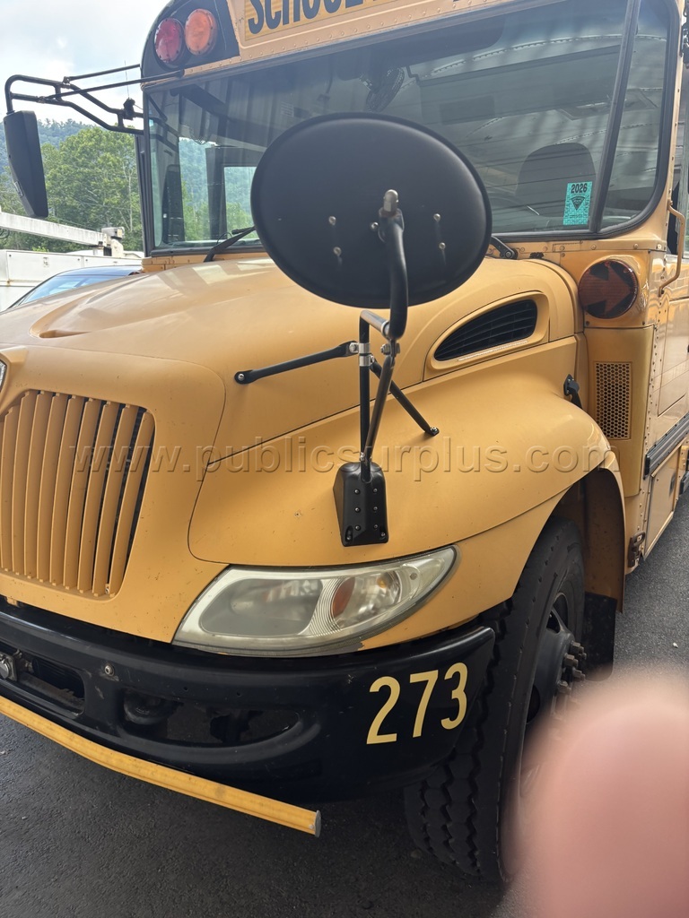 Bus 273  273 Government Surplus Auction - Photo #2