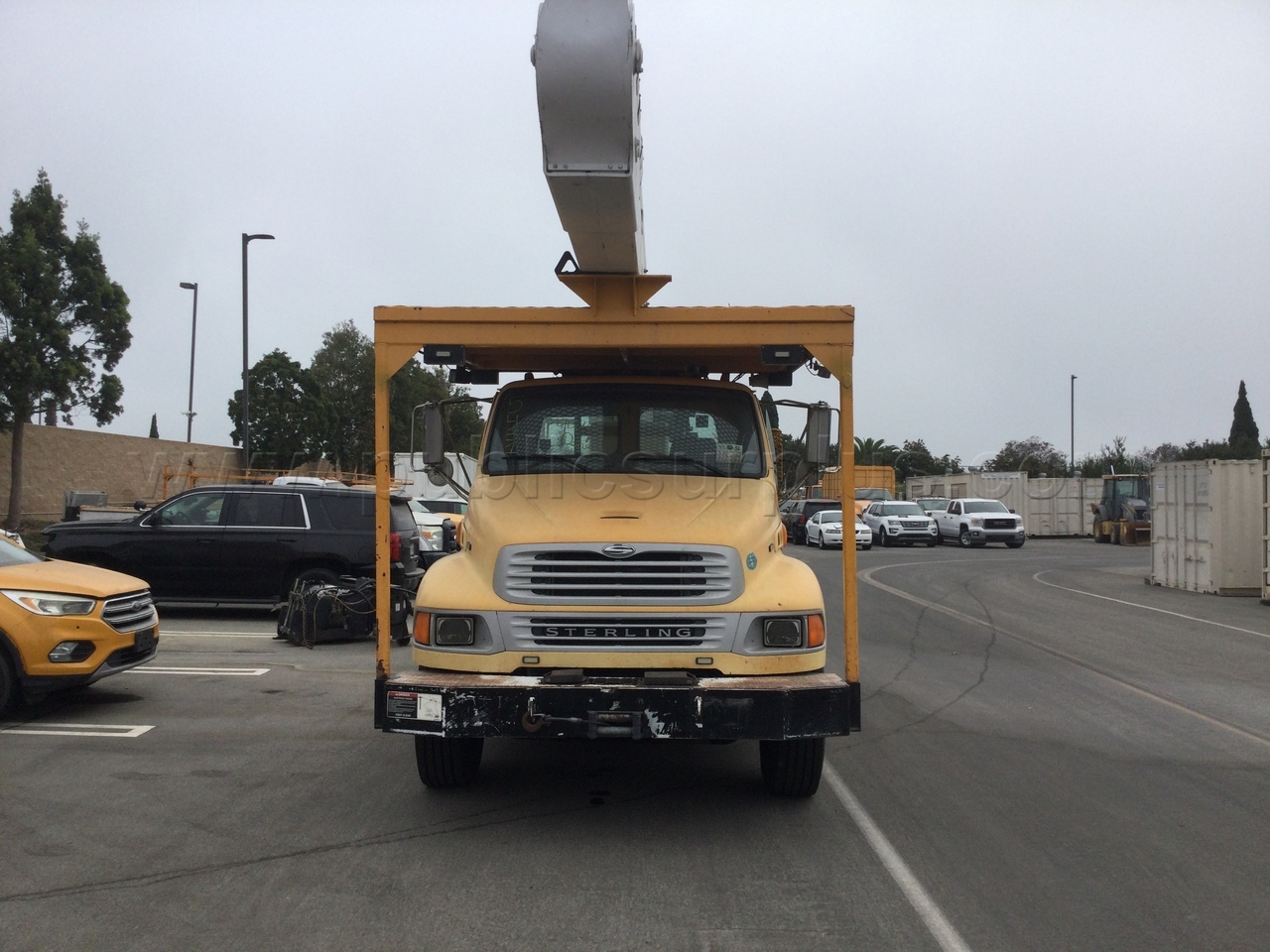 2009 Sterling Altec Bucket Truck - 5431 Altec 5431 Government Surplus Auction - Photo #2