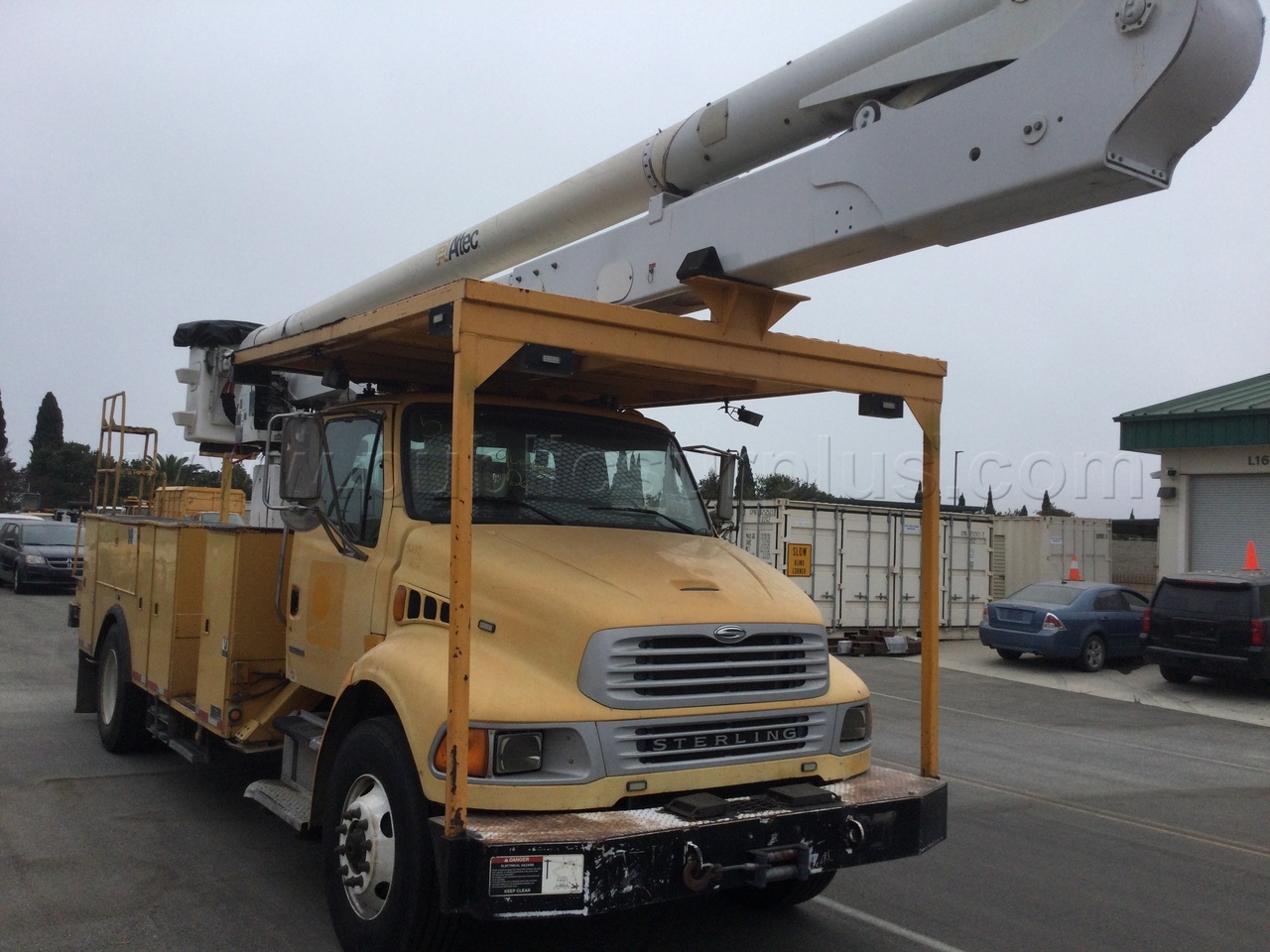 2009 Sterling Altec Bucket Truck - 5431 Altec 5431 Government Surplus Auction - Photo #3