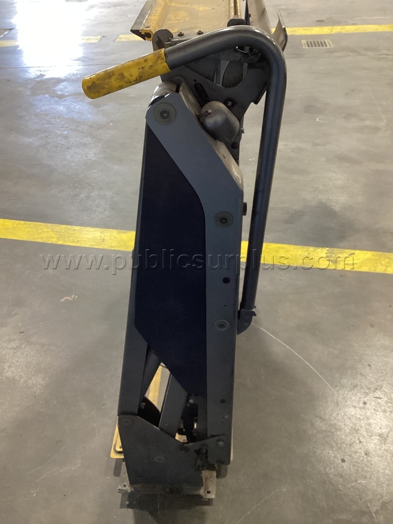 Transit Braun Wheelchair Lift Braun Transit Government Surplus Auction - Photo #4