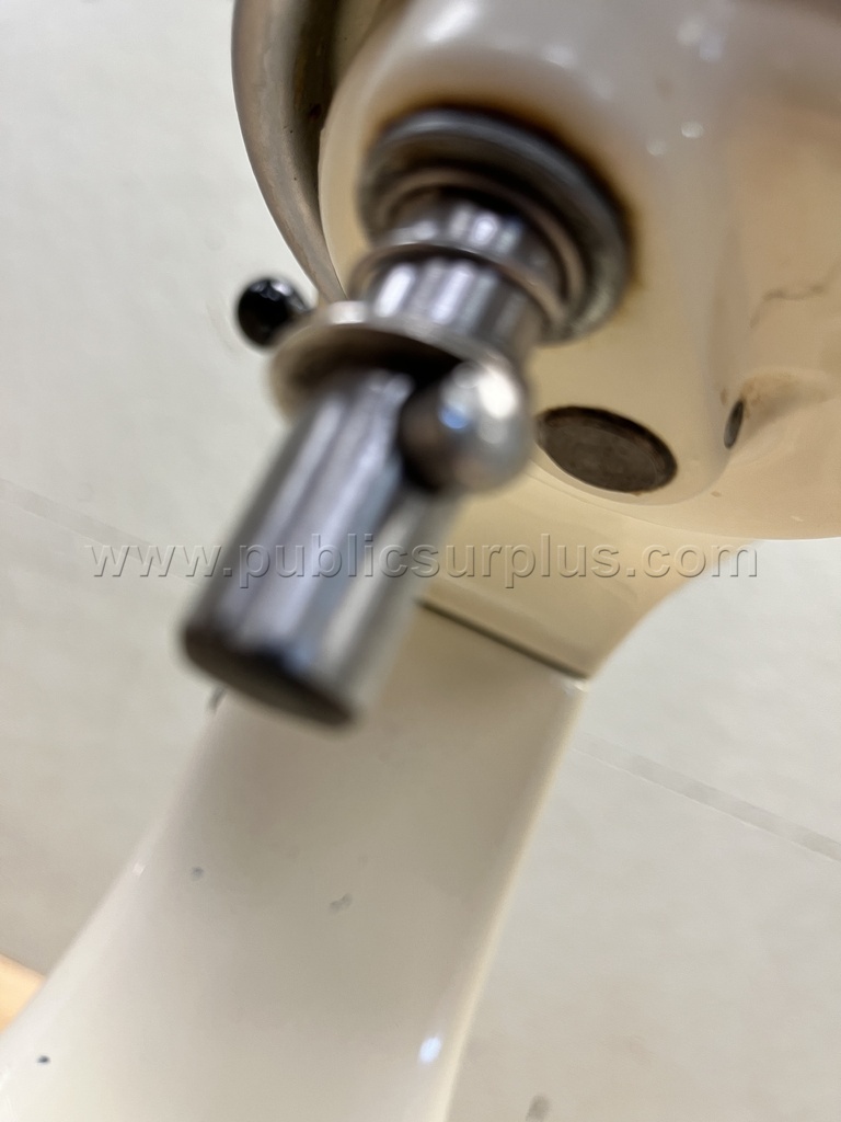 KitchenAid Mixer   Government Surplus Auction - Photo #6
