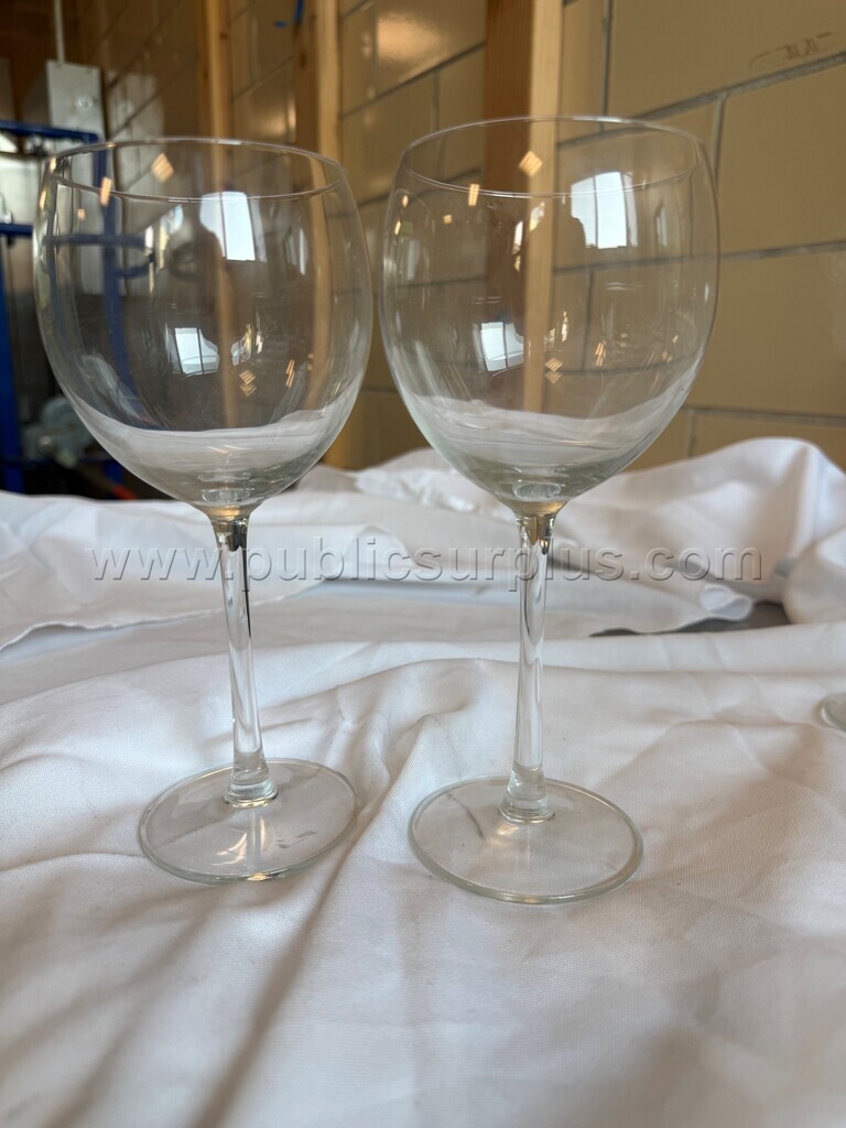 LOT - Wine Glasses Glass New (2 larger and 12 smaller)   Government Surplus Auction - Photo #2