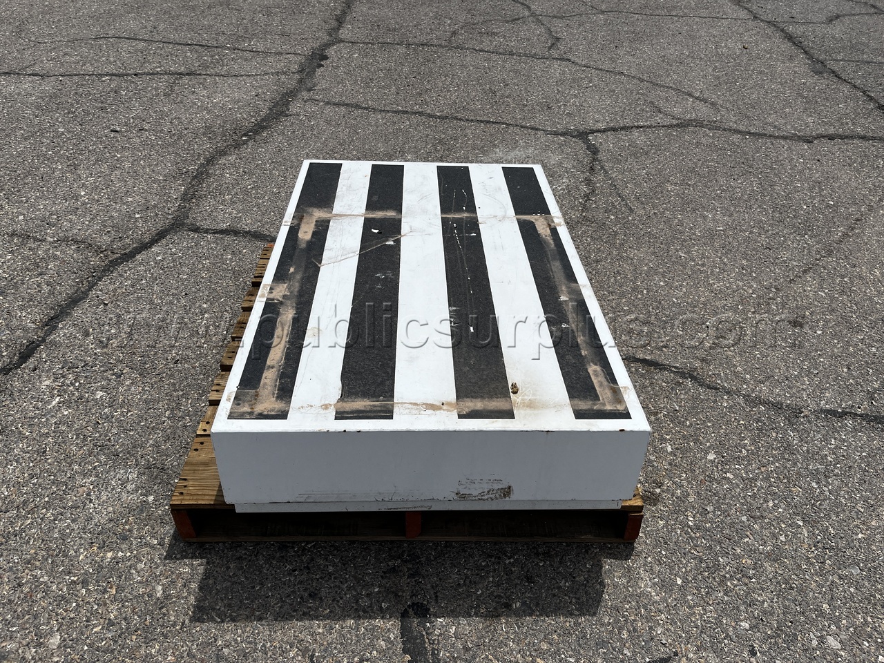 LOT - 127E Truck Tool Boxes  127E Government Surplus Auction - Photo #3