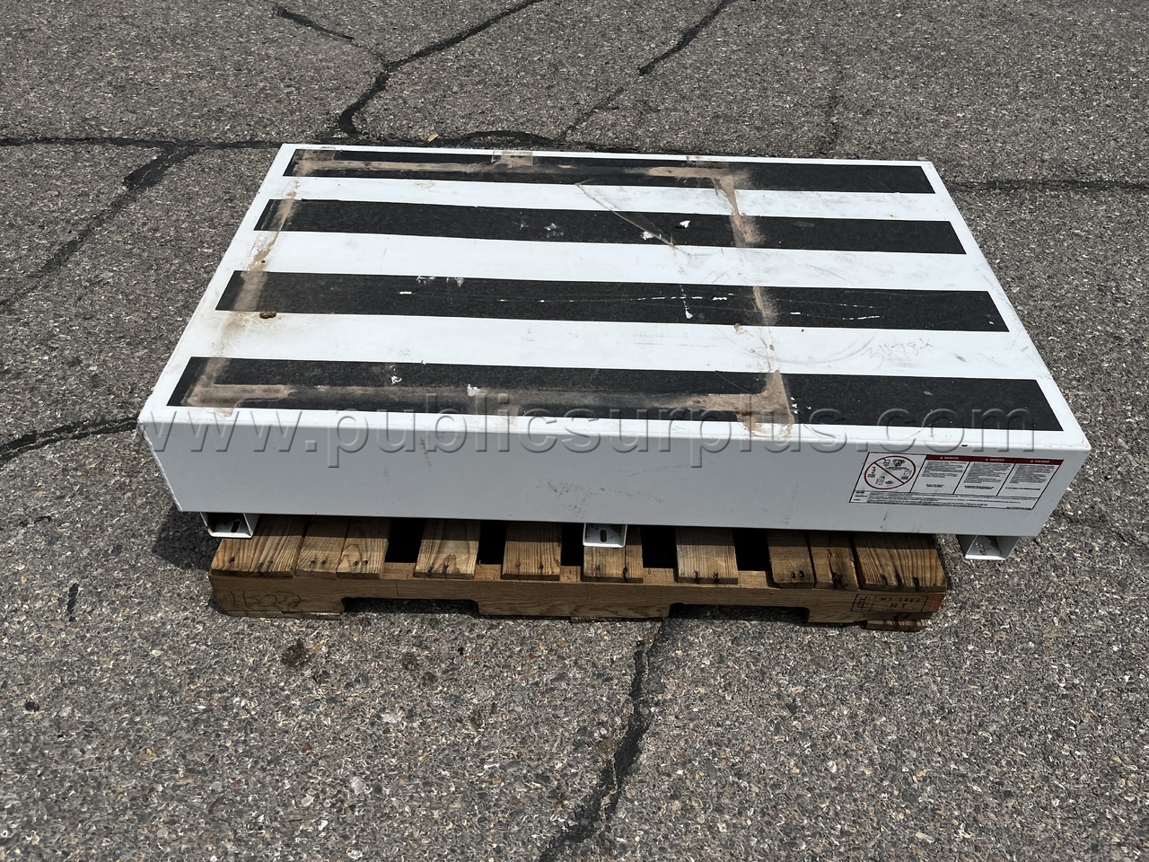 LOT - 127E Truck Tool Boxes  127E Government Surplus Auction - Photo #4