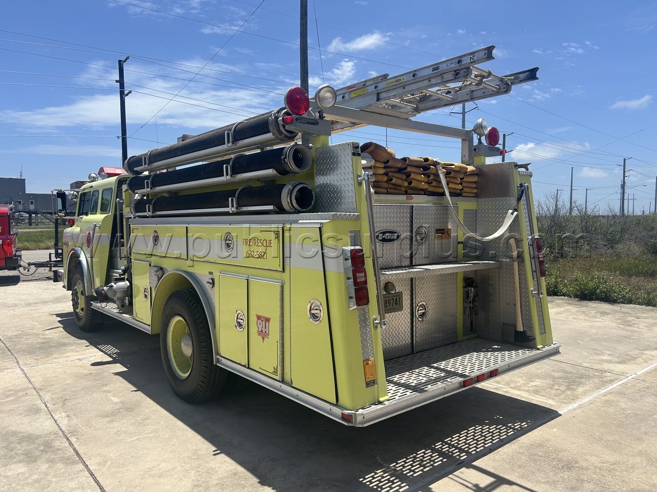 1987 Ford 8000 E-one pumper 1250 hale pump Ford 8000 Government Surplus Auction - Photo #5