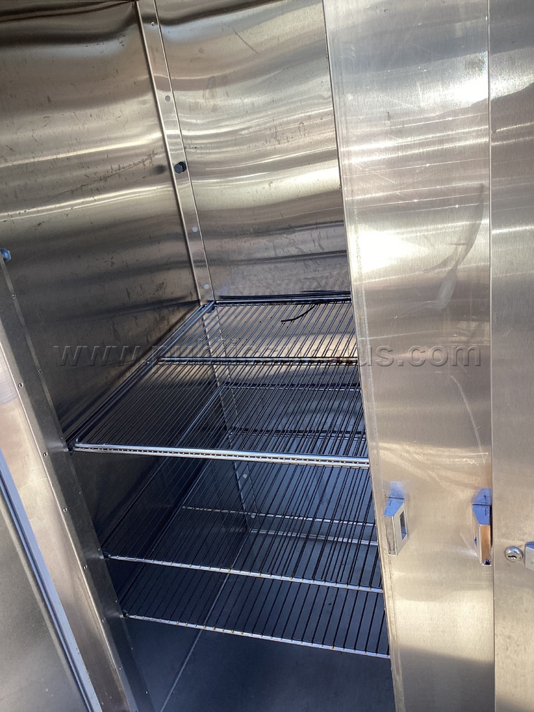 COMMERCIAL REFRIGERATOR   Government Surplus Auction - Photo #3