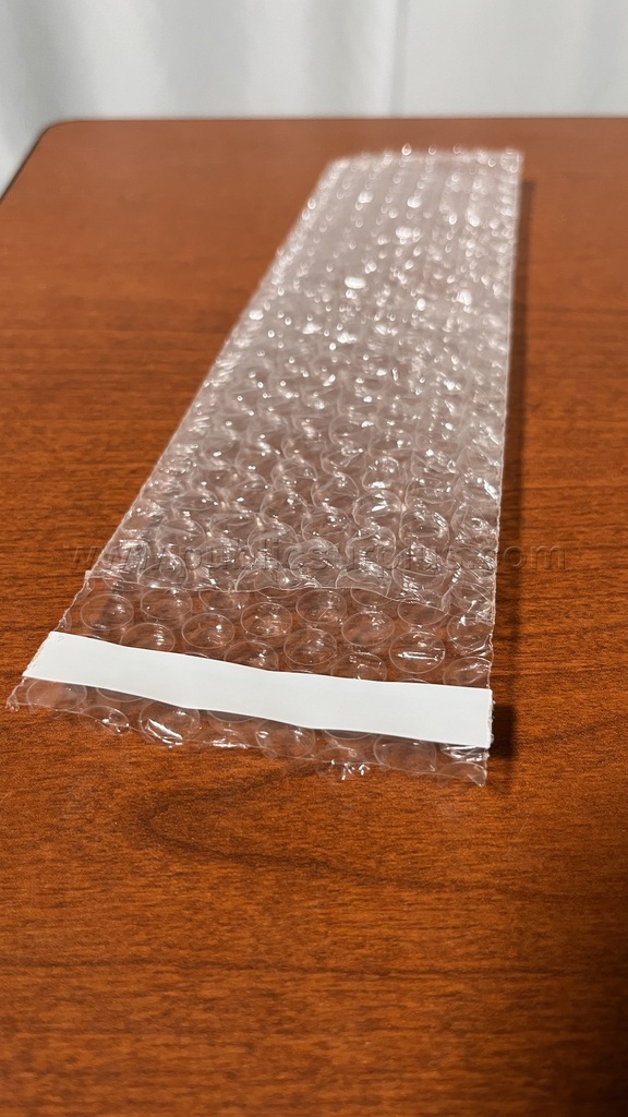 Lot of (1000) Staples Self-Seal Bubble Pouches -3338 Case 1000 Government Surplus Auction - Photo #6