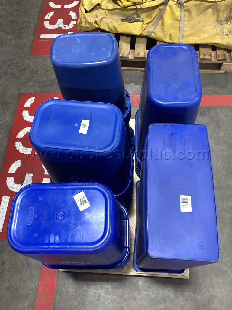 50 Recycling Containers /JB   Government Surplus Auction - Photo #2
