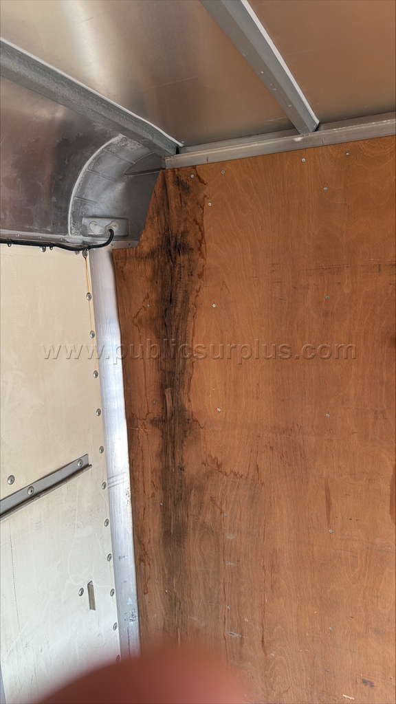 Cube Van Ford E-Series Econoline Government Surplus Auction - Photo #4