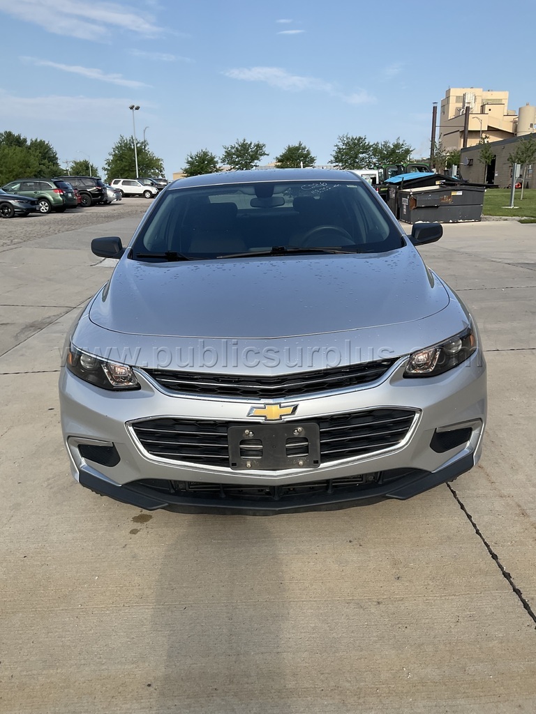 2018 Chevy Malibu - C236 Chevrolet Malibu Government Surplus Auction - Photo #2