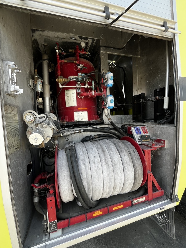 2003 E-ONE P-512 Crash and Rescue Fire truck V36143 E-One 512 Government Surplus Auction - Photo #5