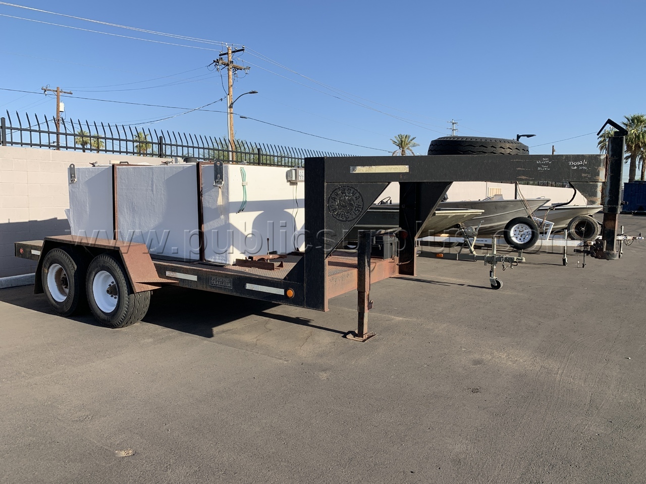 1996 Fleming Gooseneck Trailer w/ Fiberglass Mounted Tank - GFD /KK