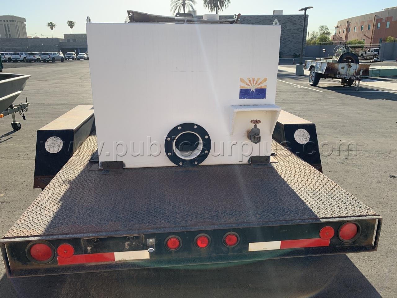 1996 Fleming Gooseneck Trailer w/ Fiberglass Mounted Tank - GFD /KK   Government Surplus Auction - Photo #6