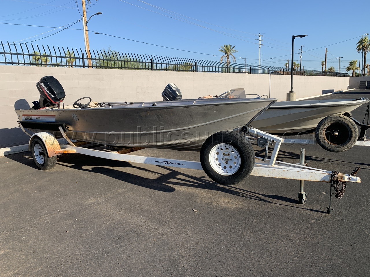1992 Gregor Runabout Boat w/ 1992 VIP Trailer - GFD /KK