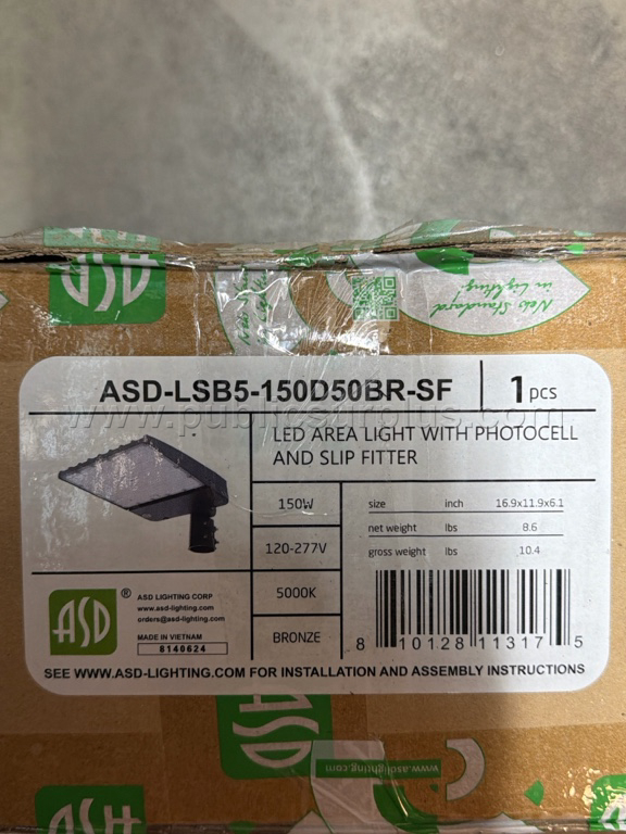 LED Area Light - B   Government Surplus Auction - Photo #2