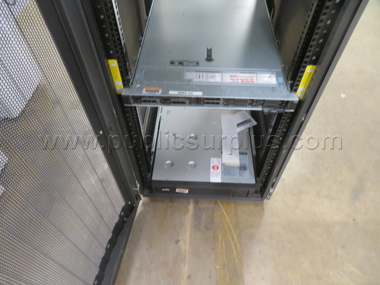 HP Server Rack HP  Government Surplus Auction - Photo #2