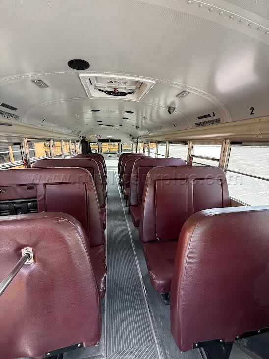 School Bus 742 Cummins 742 Government Surplus Auction - Photo #5