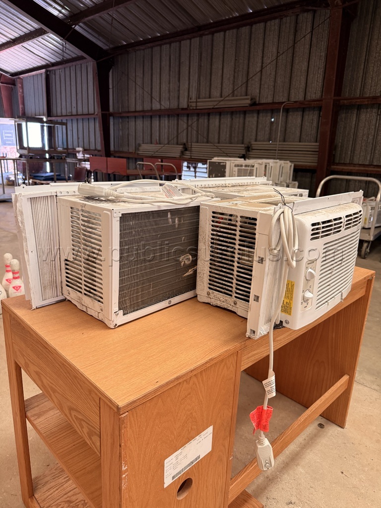 Window-Mounted Air Conditioner, 5,000 BTU- Three-Building 609-ZW  000 Government Surplus Auction - Primary Photo