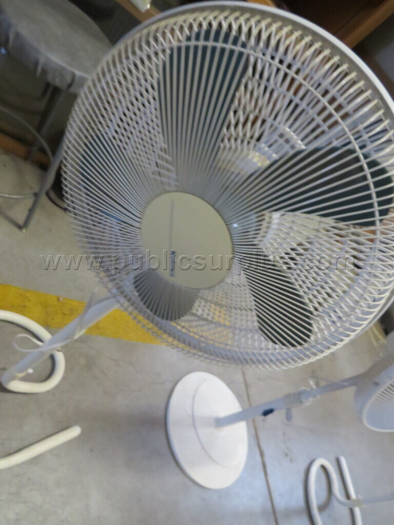 Standing Fan   Government Surplus Auction - Photo #3