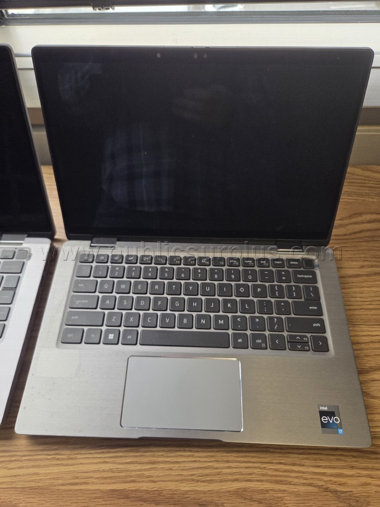 Dell Latitude 7320 and 7330 Laptops Dell 7320 Government Surplus Auction - Photo #4