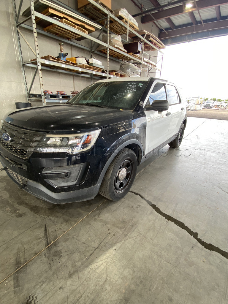 2017 FORD EXPLORER - NO SHIP -