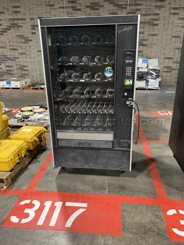 Vending Machine, AP Snack /KK   Government Surplus Auction - Photo #2