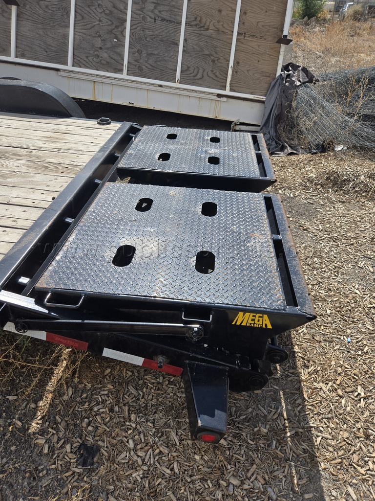2020 Big Tex Flat Bed Trailer   Government Surplus Auction - Photo #3