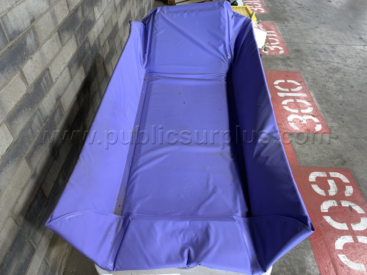 Medical Shower Bed Trolley /KK   Government Surplus Auction - Photo #2