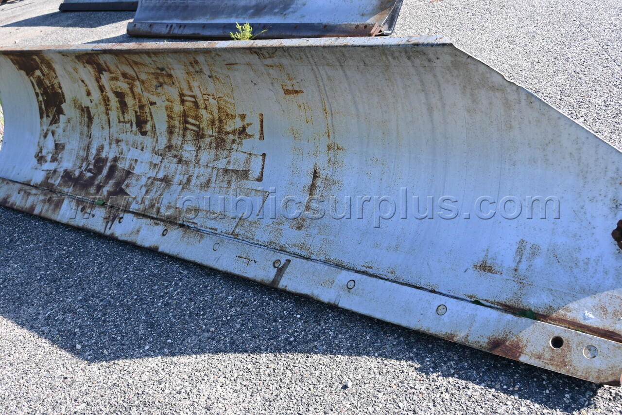 2 11' Falls Tandem Axel Wings For Plow Trucks   Government Surplus Auction - Photo #2